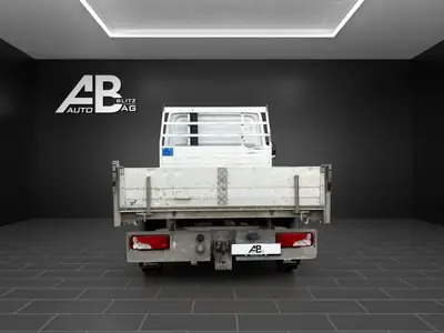 VW Crafter 35 TDI — Benne 3 places, 1150 kg de charge utile, frais de révision inclus — Detail