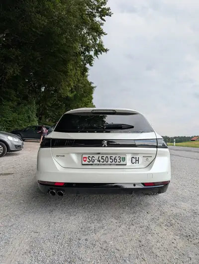 Peugeot 508 Break 2.0 BlueHDi 180 GT Line — Monospace diesel performant, 99 000 km — Seitenansicht