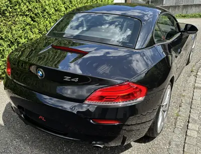 BMW Z4 35is sDrive — Roadster haute performance, 58'200 km seulement — cruscotto