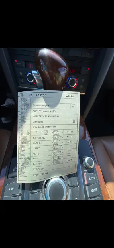 Audi A6 3.0 V6 TDI Quattro — Berline élégante, motorisation robuste et fiable — Miniatura 10