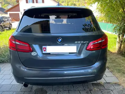 BMW 225xe iPerformance Active Tourer — Hybride rechargeable, 182'000 km, sans sinistre — Innenraum