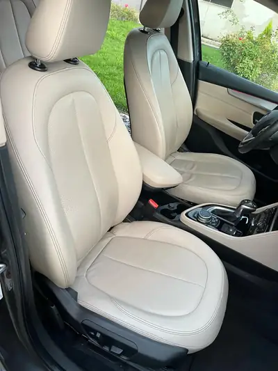 BMW 225xe iPerformance Active Tourer — Hybride rechargeable, 182'000 km, sans sinistre — Miniatur 9