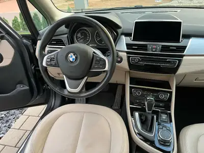 BMW 225xe iPerformance Active Tourer — Hybride rechargeable, 182'000 km, sans sinistre — Miniatur 18