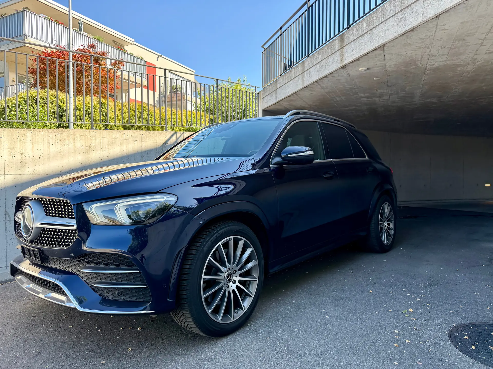 Mercedes-Benz GLE 450 AMG Line — SUV premium hybride, seulement 31'000 km — Außenansicht