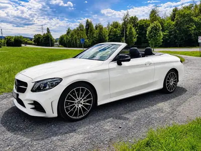 Mercedes-Benz C 200 Cabriolet AMG Line 4MATIC — Décapotable sportive, 84 000 km, service gratuit inclus — vista posteriore