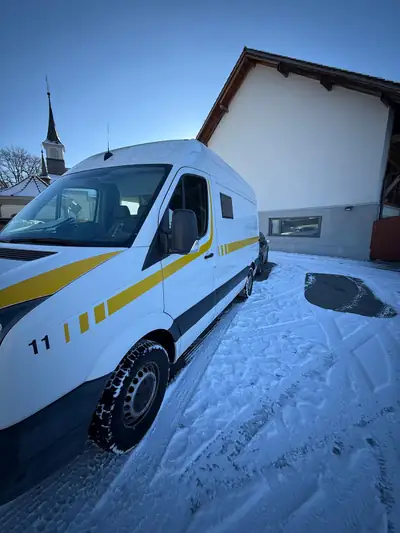 VW Crafter 2.0 TDI 109 — Utilitaire compact fiable, 75'000 km seulement — Heckansicht