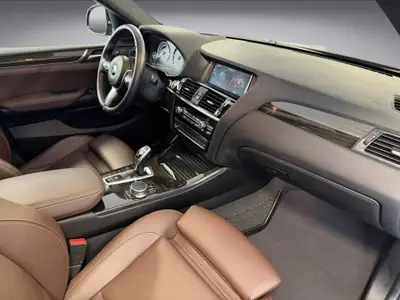 BMW X4 xDrive 35d M Sport — SUV coupé premium diesel, équipement complet — Thumbnail 15