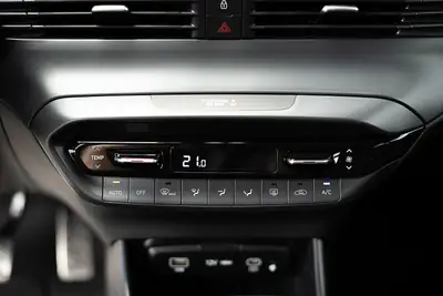 Hyundai Bayon 1.0 T-GDi Amplía — SUV compact urbain, 500 km, garantie 5 ans — Miniature 13