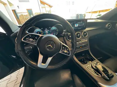 Mercedes-Benz C 300 d AMG Line 4Matic — Diesel premium 245 ch, traction intégrale — Innenraum