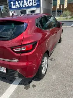 Renault Clio 2017 — Citadine fiable, moteur essence 1.2L, faible kilométrage — vista posteriore