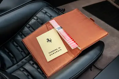 Ferrari 365 GTB 4 Daytona 1973 — Chef-d'œuvre d'époque, état d'origine certifié — Miniatur 9