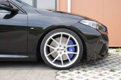 BMW M235i Gran Coupé xDrive — Sportivité et technologie premium à 41'490 km — Armaturenbrett