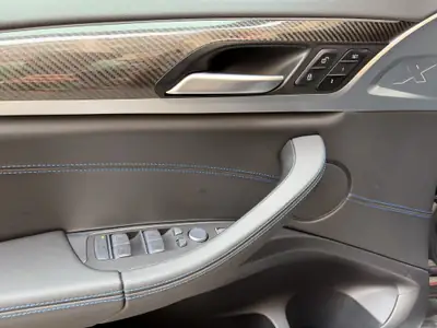 BMW X4 xDrive 48V 20i M Sport — SUV coupé premium, hybride léger, 54 000 km — Thumbnail 30