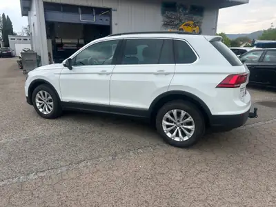 VW Tiguan 2.0 TDI SCR Comfortline 4Motion — SUV robuste, diesel efficace, 91'000 km — rear view