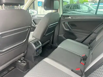 VW Tiguan 2.0 TDI SCR Comfortline 4Motion — SUV robuste, diesel efficace, 91'000 km — Thumbnail 11