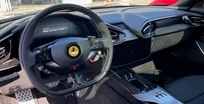 Ferrari 12Cilindri — Coupé V12 825 ch, exemplaire bas kilométrage — Armaturenbrett