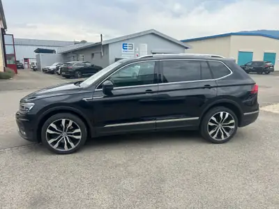 VW Tiguan Allspace 2.0 TDI — 7 places, 4Motion, attelage et Head-up display — side view