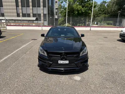 Mercedes-Benz CLA 45 AMG 4Matic — Performance 360 ch, design coupé, 99 500 km — side view