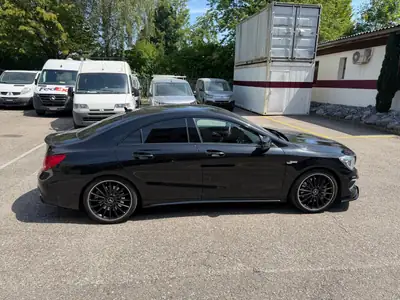 Mercedes-Benz CLA 45 AMG 4Matic — Performance 360 ch, design coupé, 99 500 km — dashboard