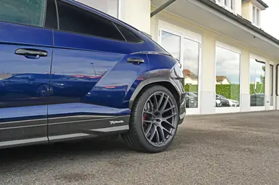 Lamborghini Urus Performante 2023 — Le SUV hypersportif avec Carbon Package — Thumbnail 9