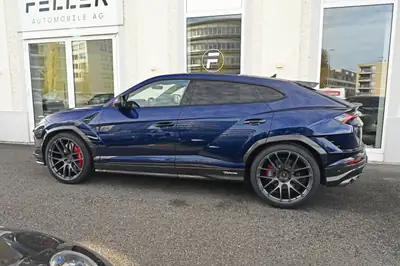 Lamborghini Urus Performante 2023 — Le SUV hypersportif avec Carbon Package — Thumbnail 10