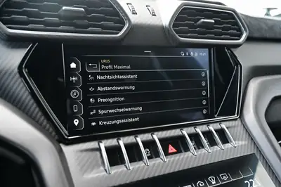 Lamborghini Urus Performante 2023 — Le SUV hypersportif avec Carbon Package — Thumbnail 25