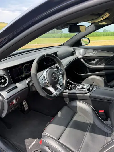 Mercedes-Benz E 63 S AMG 4Matic+ — Berline haute performance, 612 ch et seulement 39 000 km — Miniatur 9
