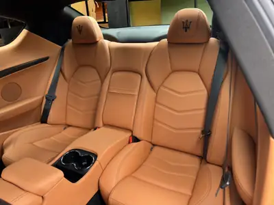 Maserati GranTurismo 4.7 V8 Sport — Coupé italien haute performance, 38'900 km seulement — Thumbnail 8