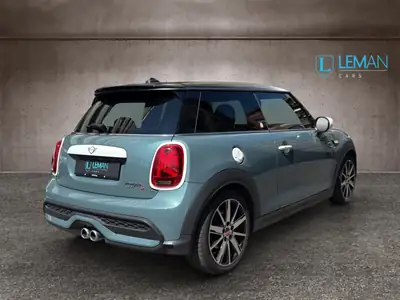 MINI Cooper S Multitone Edition Steptronic — Série spéciale dynamique, première main, 25'500 km — dashboard