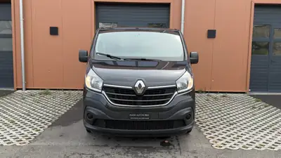 Renault Trafic 2.0 dCi 120 — Utilitaire fiable, faible kilométrage, équipé Business — côté