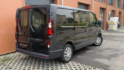 Renault Trafic 2.0 dCi 120 — Utilitaire fiable, faible kilométrage, équipé Business — Miniature 7