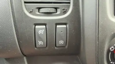 Renault Trafic 2.0 dCi 120 — Utilitaire fiable, faible kilométrage, équipé Business — Miniature 16