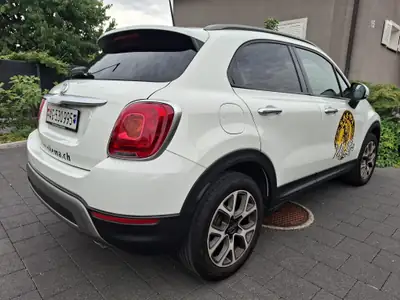 Fiat 500X 1.4 MultiAir Cross 4×4 — SUV compact polyvalent, 170 ch et traction intégrale — Heckansicht