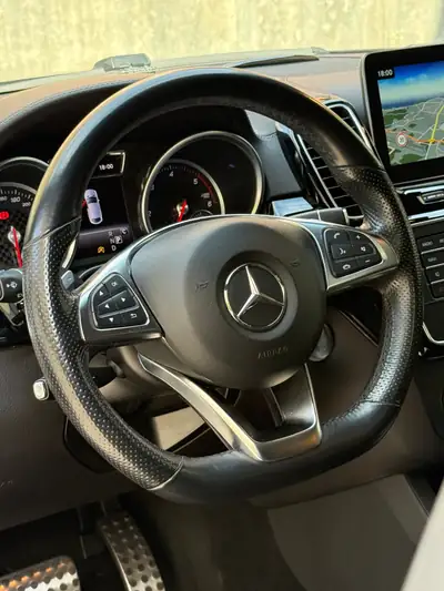 Mercedes-Benz GLE Coupé 350 d 4Matic — SUV premium diesel, 72 000 km, full options AMG — Thumbnail 12