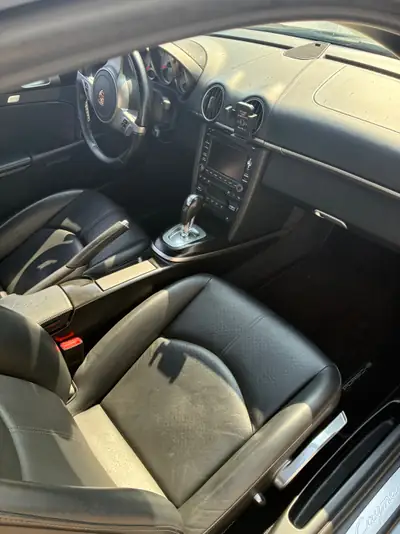 Porsche 718 Boxster 3.4 320 S PDK — Roadster sportif affûté, 83 500 km seulement — Innenraum