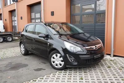 Opel Corsa 1.4 TP — Citadine fiable, sièges chauffants et 8 pneus inclus — détail
