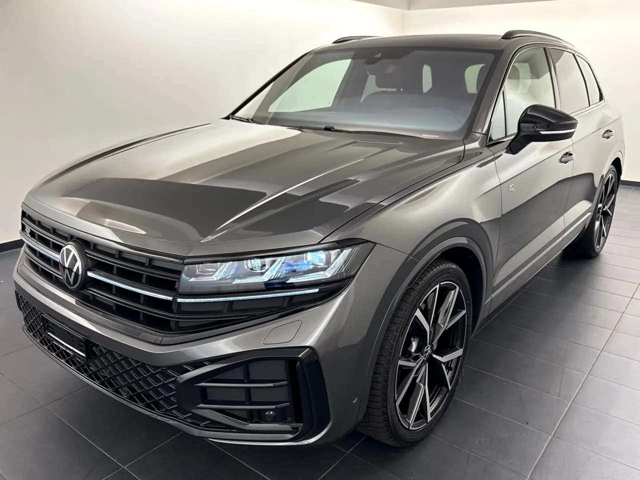 Volkswagen Touareg 2025 occasion Zürich — 1