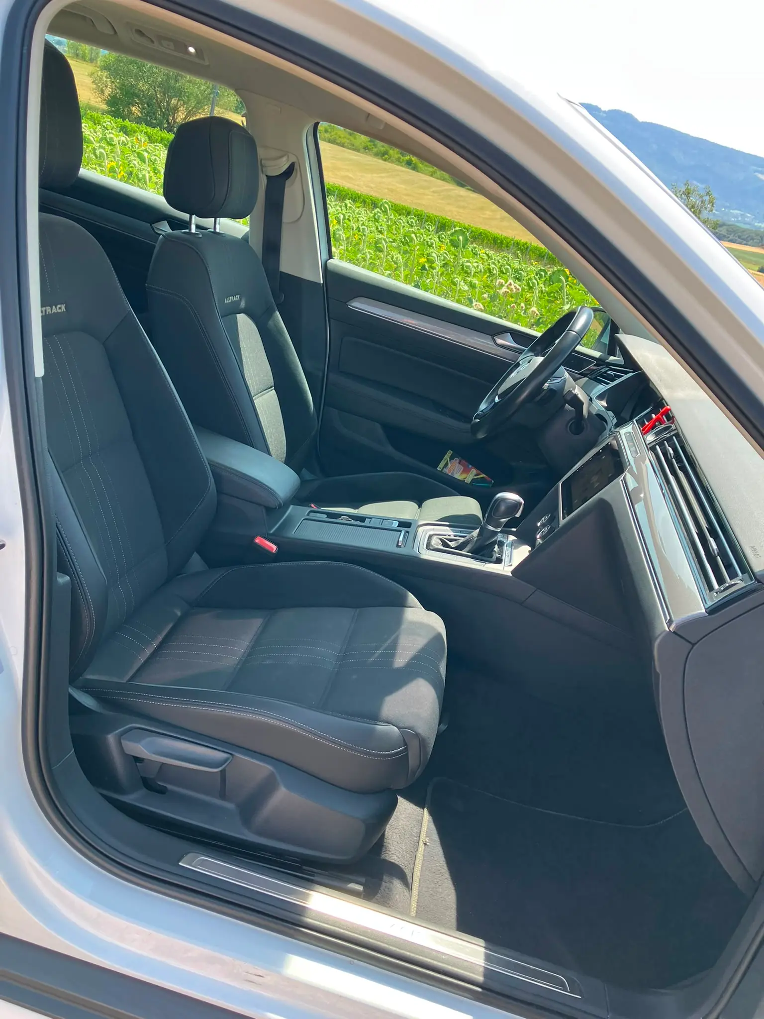 Volkswagen Passat 2017 occasion Aïre — 4