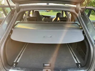 Audi RS4 Avant 4.2 V8 FSI — Break haute performance, freins neufs, sans accident — Miniature 10
