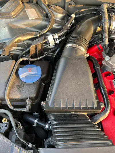 Audi RS4 Avant 4.2 V8 FSI — Break haute performance, freins neufs, sans accident — Miniature 14