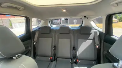 Ford C-MAX 1.6 TDCi 115 Titanium — Monospace familial économe, expertise complète — Innenraum