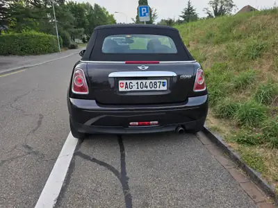 MINI Cabrio 2013 — Cabriolet urbain automatique, faible kilométrage — Miniatura 9