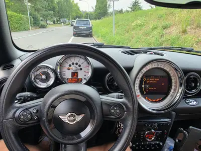 MINI Cabrio 2013 — Cabriolet urbain automatique, faible kilométrage — Miniatura 8