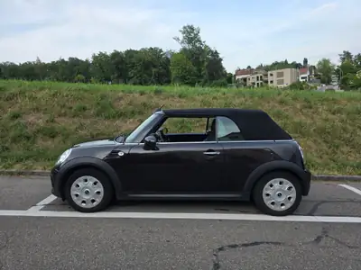 MINI Cabrio 2013 — Cabriolet urbain automatique, faible kilométrage — Miniatura 11