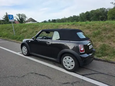 MINI Cabrio 2013 — Cabriolet urbain automatique, faible kilométrage — Miniatura 10