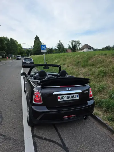 MINI Cabrio 2013 — Cabriolet urbain automatique, faible kilométrage — Miniatura 16