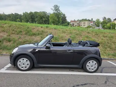 MINI Cabrio 2013 — Cabriolet urbain automatique, faible kilométrage — Miniatura 17