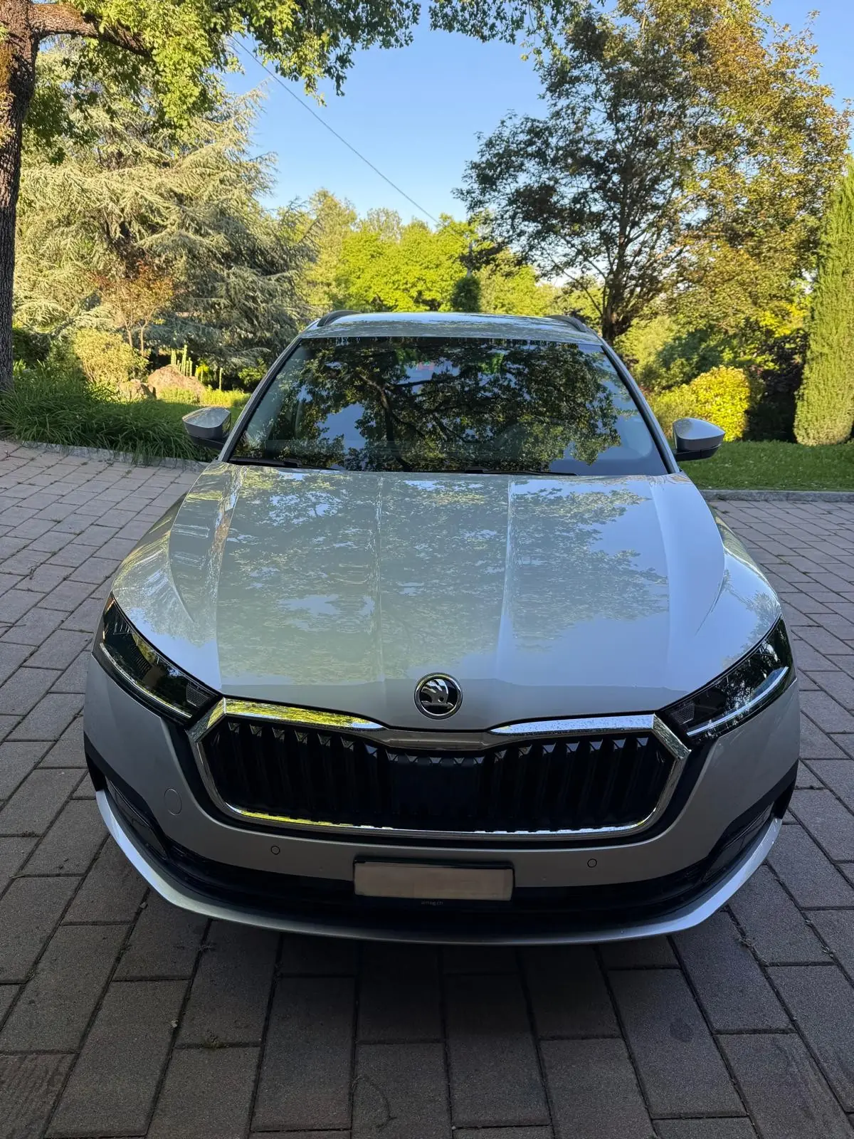 Skoda Octavia 2.0 TDI Ambition 4×4 — Break diesel robuste, 24'000 km seulement