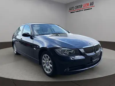 BMW 325xi 2006 — Berline polyvalente Xdrive, entretien complet et équipements premium — Thumbnail 8