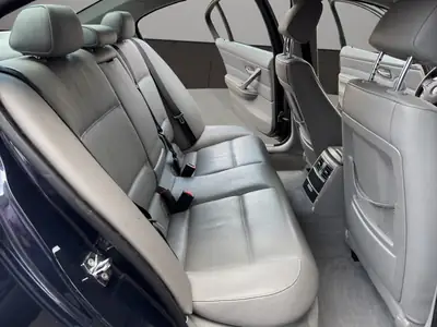 BMW 325xi 2006 — Berline polyvalente Xdrive, entretien complet et équipements premium — Thumbnail 16